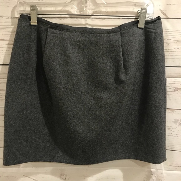 J. Crew Grey Felted Wool Mini Size 2 - Picture 6 of 6